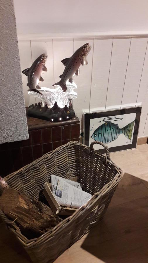 Le Poisson Ivre Bed and Breakfast Dinan Exteriör bild